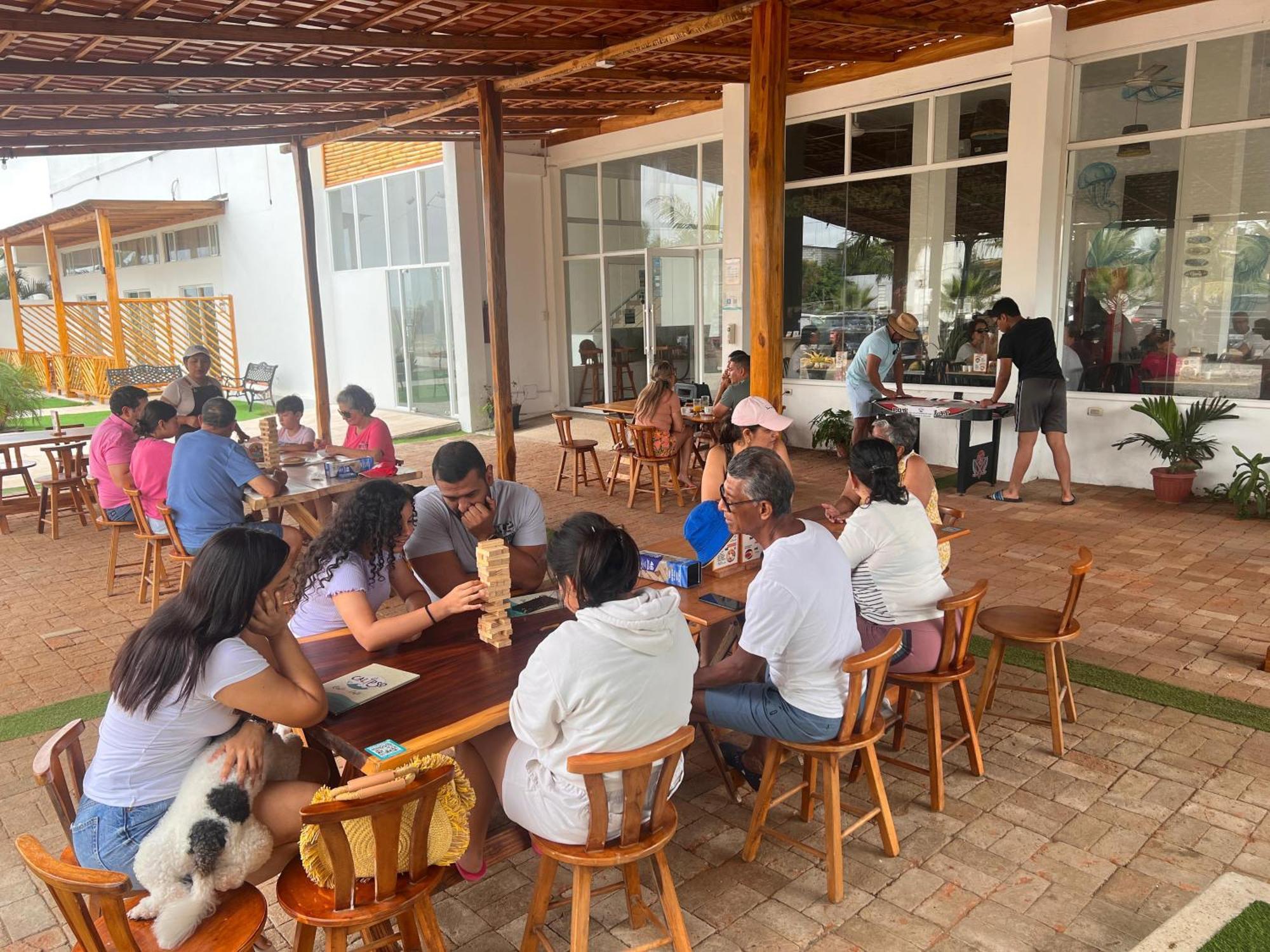 Ohana Beach Hotel 普拉亚斯 外观 照片